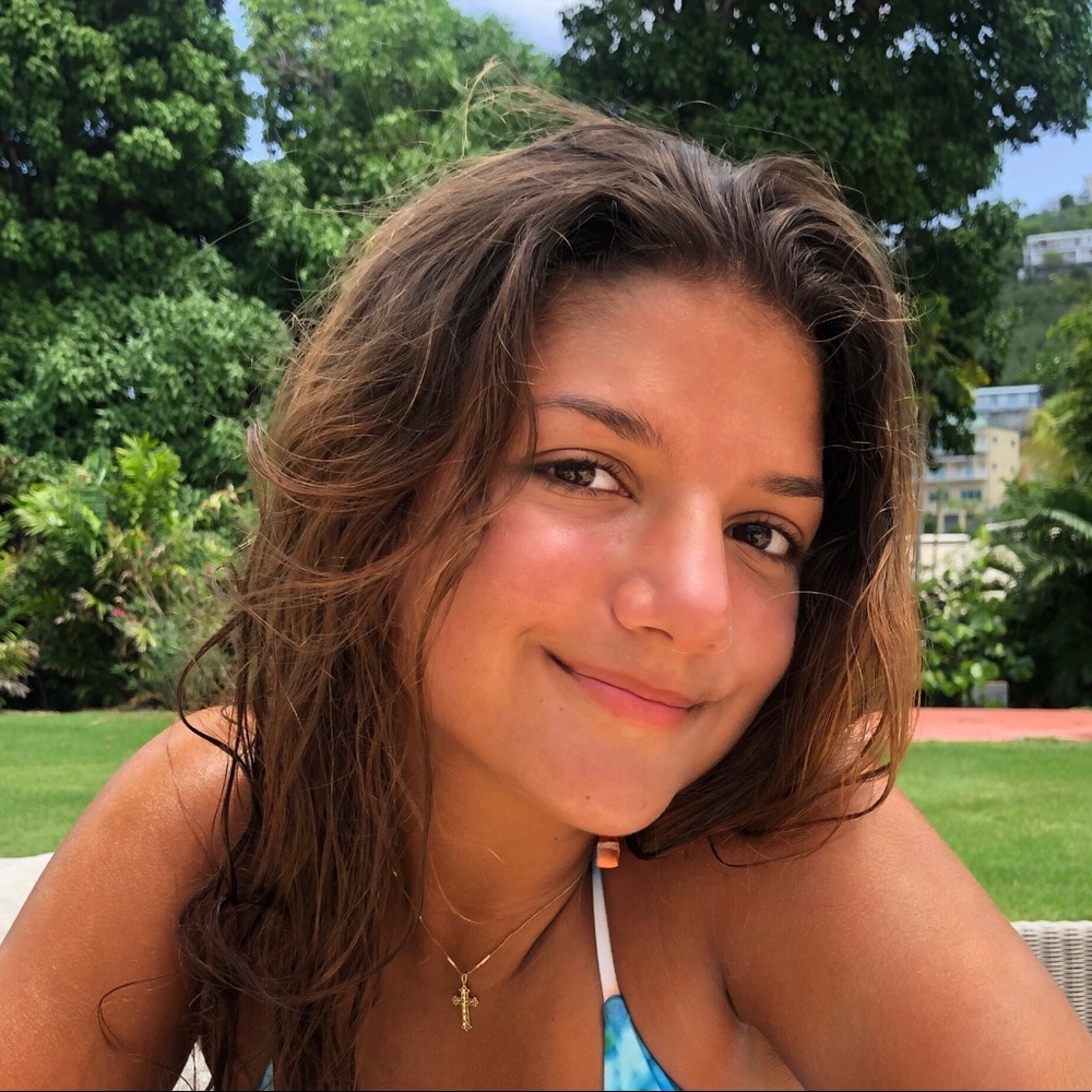 Meet your Posher, Isabella